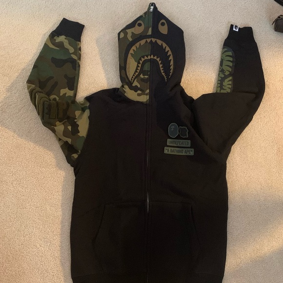 Bape Other - Bape X Undefeated Shark Hoodie Zip Up Size Medium